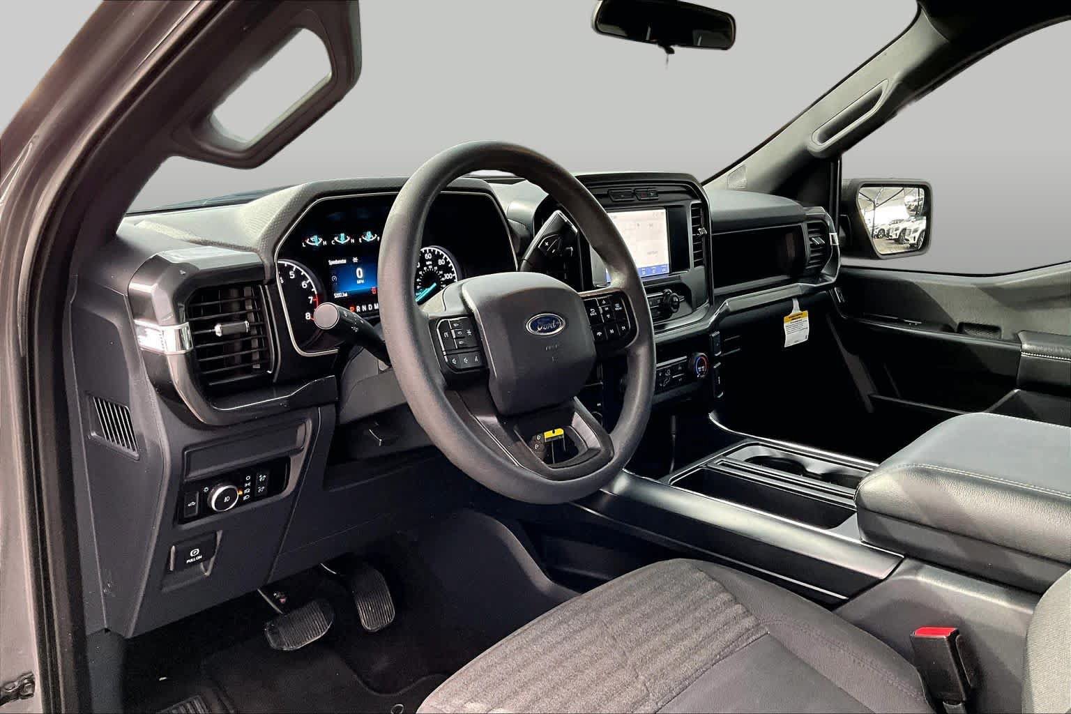 Used 2022 Ford F150 XL w/ STX Appearance Package AWD/4WD image 17
