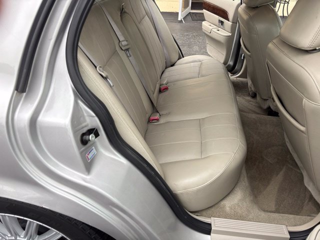 Used 2010 Mercury Grand Marquis LS RWD image 17
