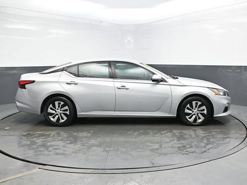 Used 2021 Nissan Altima 2.5 S image 8
