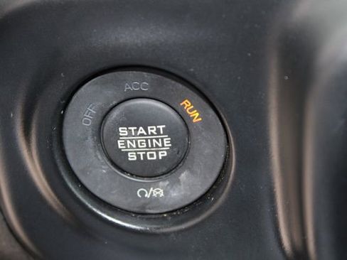 Used 2023 Jeep Wrangler Sport S image 22