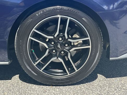 Used 2020 Ford Mustang Premium RWD image 10