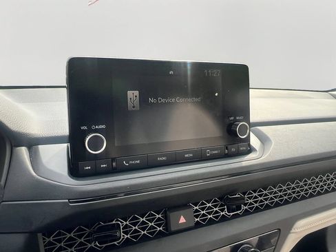 Used 2023 Honda Accord LX image 14