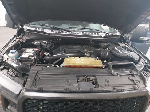 Used 2019 Ford F150 XLT w/ Equipment Group 302A Luxury AWD/4WD image 31