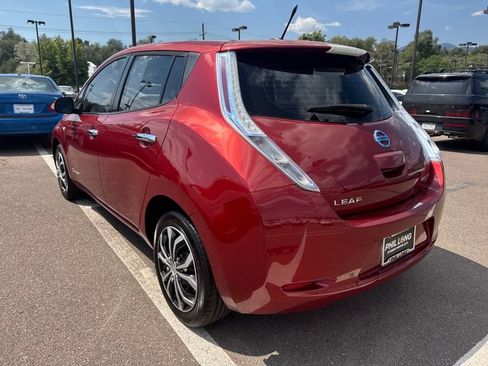 Used 2012 Nissan Leaf SV image 15