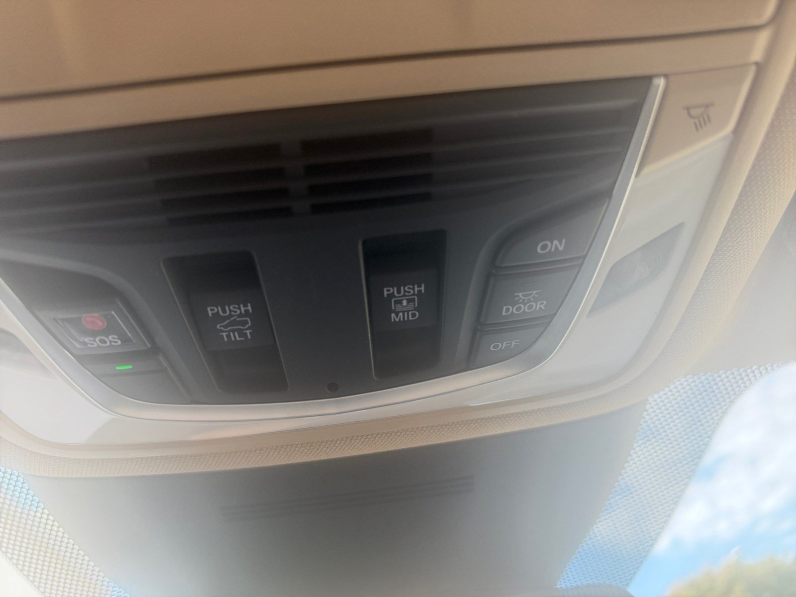Used 2026 Acura MDX SH-AWD image 34