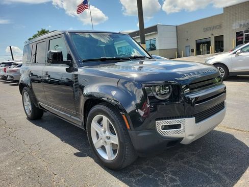 Used 2021 Land Rover Defender 110 X-Dynamic HSE AWD/4WD image 7