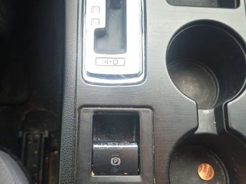 Used 2018 Subaru Outback 2.5i Premium image 23