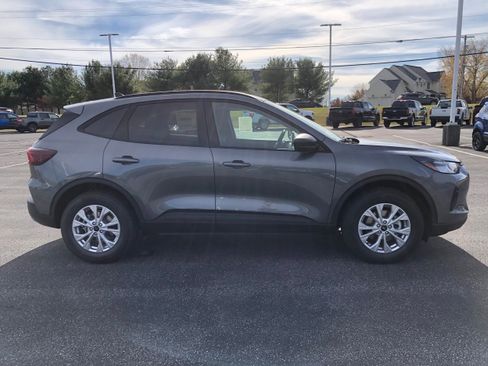 New 2026 Ford Escape Active w/ Cold Weather Package AWD/4WD image 13