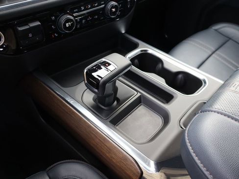 Used 2023 Chevrolet Silverado 1500 High Country w/ High Country Premium Package image 28