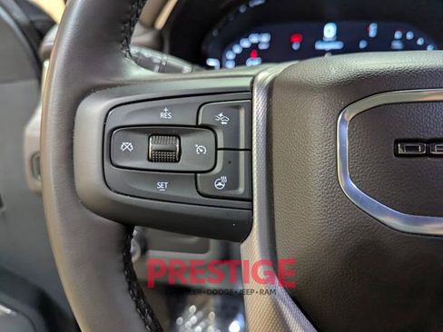 Used 2024 GMC Yukon Denali image 20