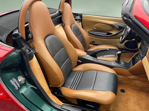Used 2000 Porsche Boxster image 15