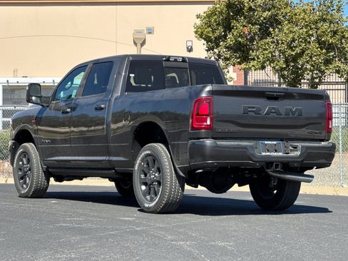 New 2026 RAM 3500 Laramie AWD/4WD image 5