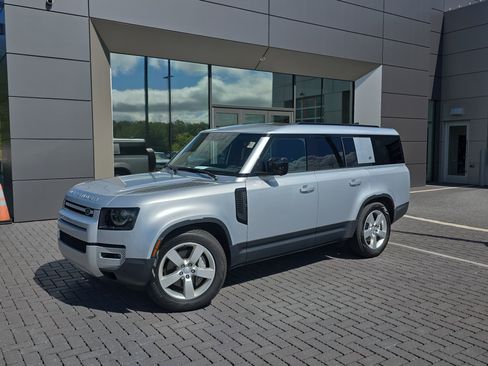 Certified 2023 Land Rover Defender 130 SE AWD/4WD image 1