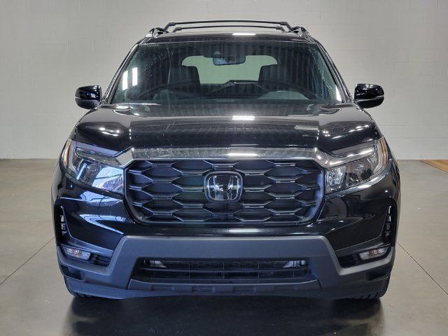 Certified 2025 Honda Passport EX-L image 3