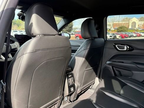 New 2026 Jeep Compass Latitude image 31