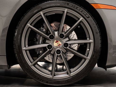 Used 2024 Porsche 911 Carrera image 42