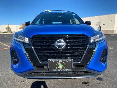 Certified 2023 Nissan Kicks SR w/ Interior Electronics Package image 9