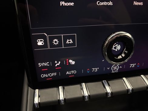 New 2026 GMC Terrain Elevation w/ Elevation Premium Package image 37