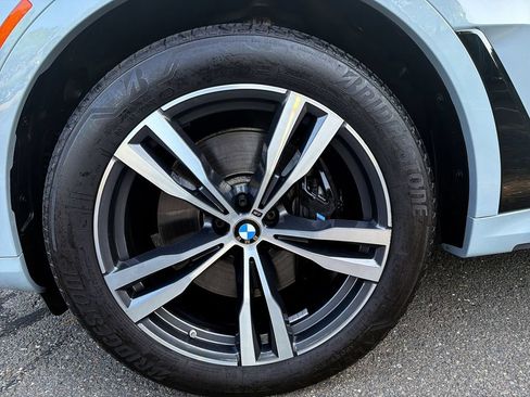 Used 2024 BMW X7 M60i w/ Executive Package AWD/4WD image 16