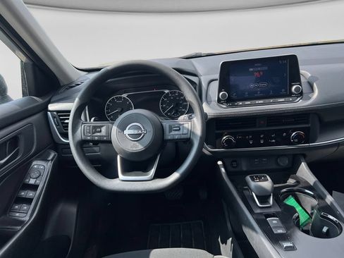 Used 2024 Nissan Rogue S FWD image 21
