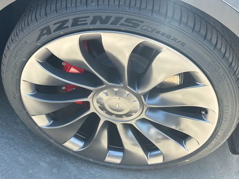 Used 2022 Tesla Model Y Performance AWD/4WD image 13