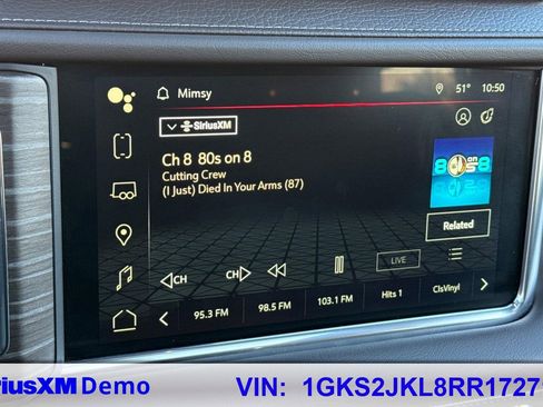 Used 2024 GMC Yukon XL Denali w/ Denali Reserve Package image 40