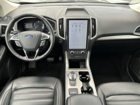 Certified 2024 Ford Edge SEL AWD/4WD image 2