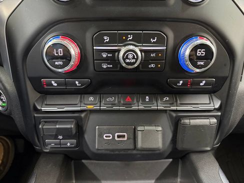 Used 2022 GMC Sierra 1500 Elevation w/ Preferred Package AWD/4WD image 26