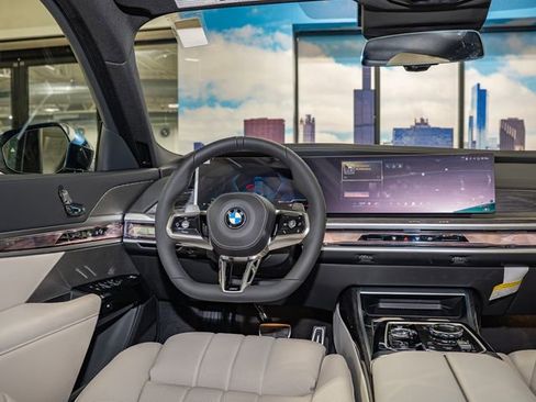 Used 2026 BMW 740i xDrive image 16