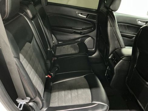 Used 2022 Ford Edge ST-Line image 17