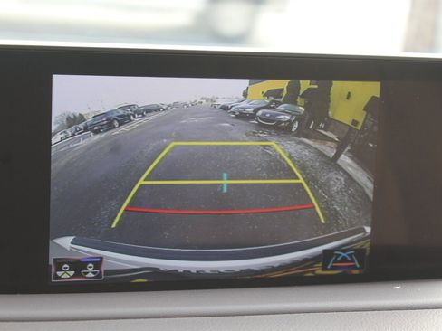 Used 2020 Lexus RX 350L Premium image 10