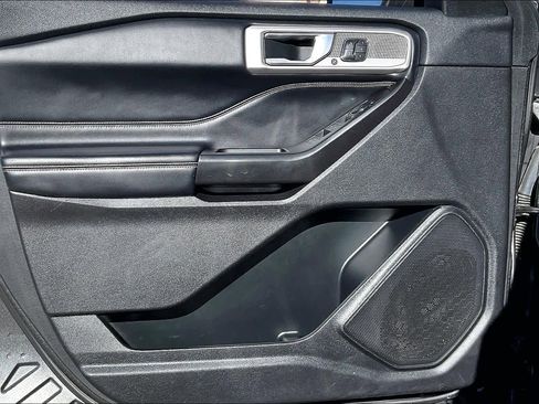 Used 2020 Ford Explorer ST image 20