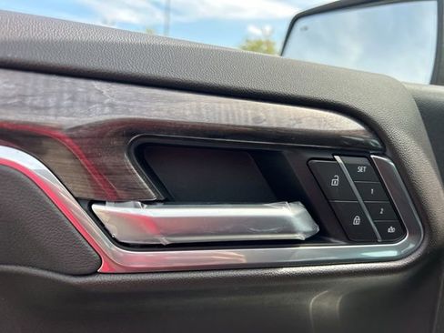 New 2026 Chevrolet Silverado 1500 LTZ w/ Z71 Off-Road Package image 12