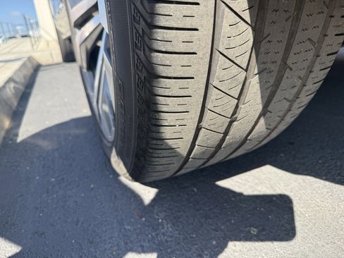 Used 2019 Audi Q8 Prestige w/ Towing Package image 11