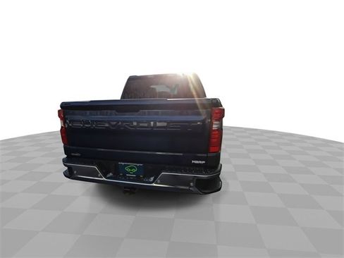 Certified 2022 Chevrolet Silverado 1500 LT w/ Safety Package image 7