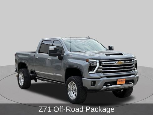 Used 2024 Chevrolet Silverado 2500 High Country w/ High Country Premium Package AWD/4WD image 7