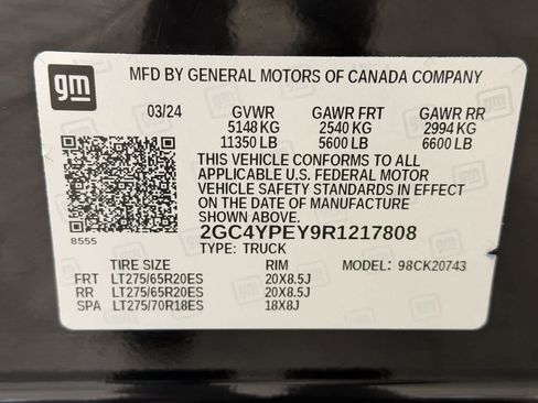 Used 2024 Chevrolet Silverado 2500 LTZ w/ LTZ Plus Package AWD/4WD image 27