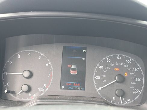 Used 2025 Toyota Corolla LE FWD image 8