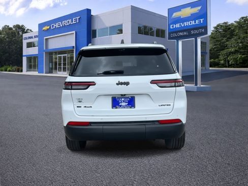 Used 2023 Jeep Grand Cherokee L Limited w/ Luxury Tech Group II AWD/4WD image 5