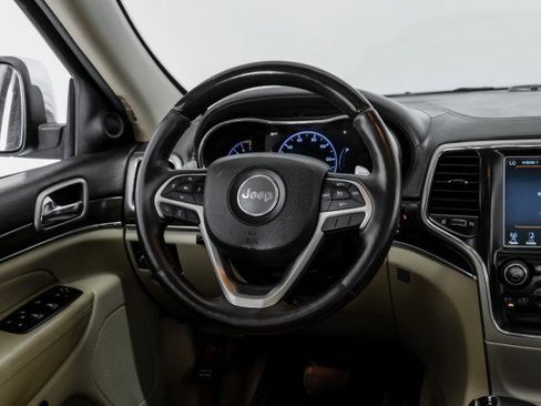 Used 2015 Jeep Grand Cherokee Overland RWD image 10