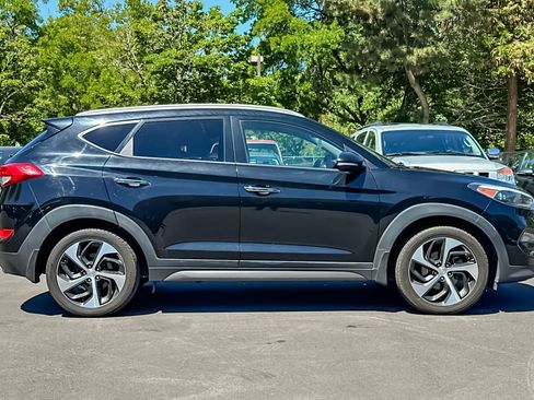 Used 2016 Hyundai Tucson Limited AWD/4WD image 2