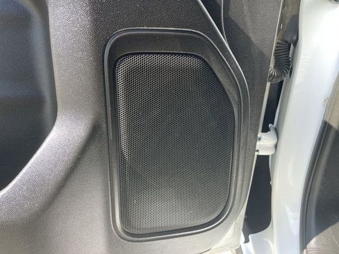 Used 2022 GMC Sierra 1500 AT4 image 23