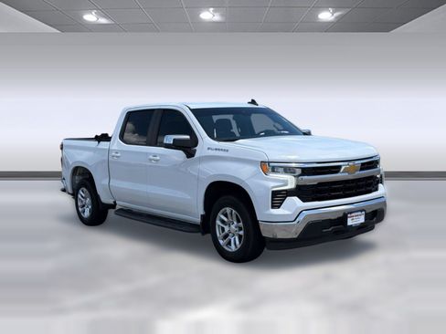 Used 2022 Chevrolet Silverado 1500 LT w/ Max Trailering Package RWD image 7