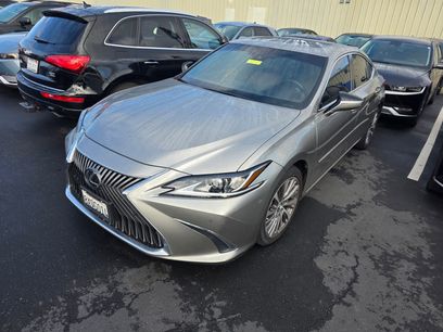 Used 2021 Lexus ES 350 w/ Premium Package