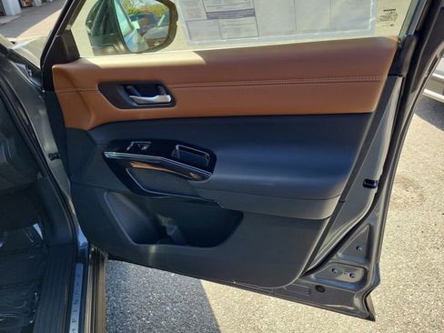 New 2026 Nissan Pathfinder Platinum w/ Cargo Package image 35