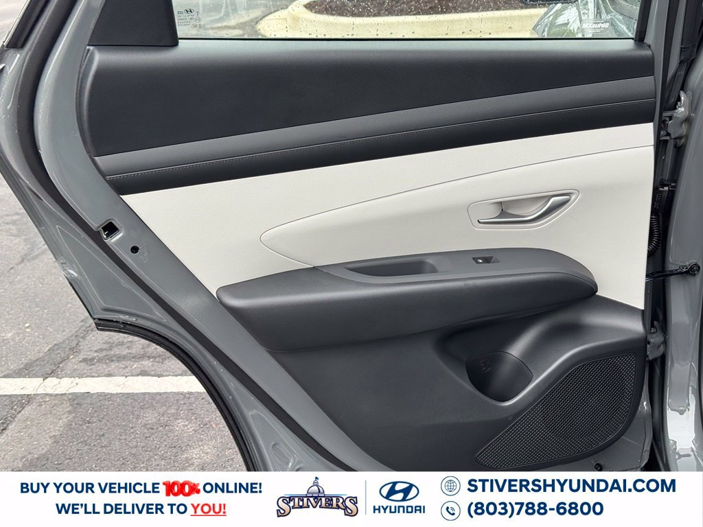 New 2026 Hyundai Tucson SE w/ Tow & Go Package FWD image 19
