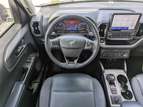 Used 2021 Ford Bronco Sport Outer Banks w/ Outer Banks Package (96D) AWD/4WD image 13