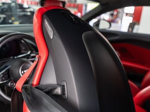 Used 2018 Audi R8 V10 plus AWD/4WD image 31