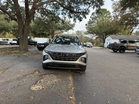 Used 2023 Hyundai Tucson Limited image 3