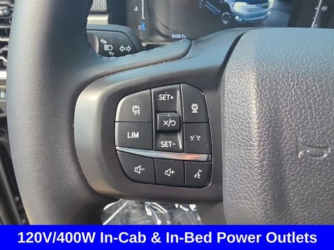 Used 2025 Ford Ranger XLT w/ Equipment Group 301A High AWD/4WD image 16